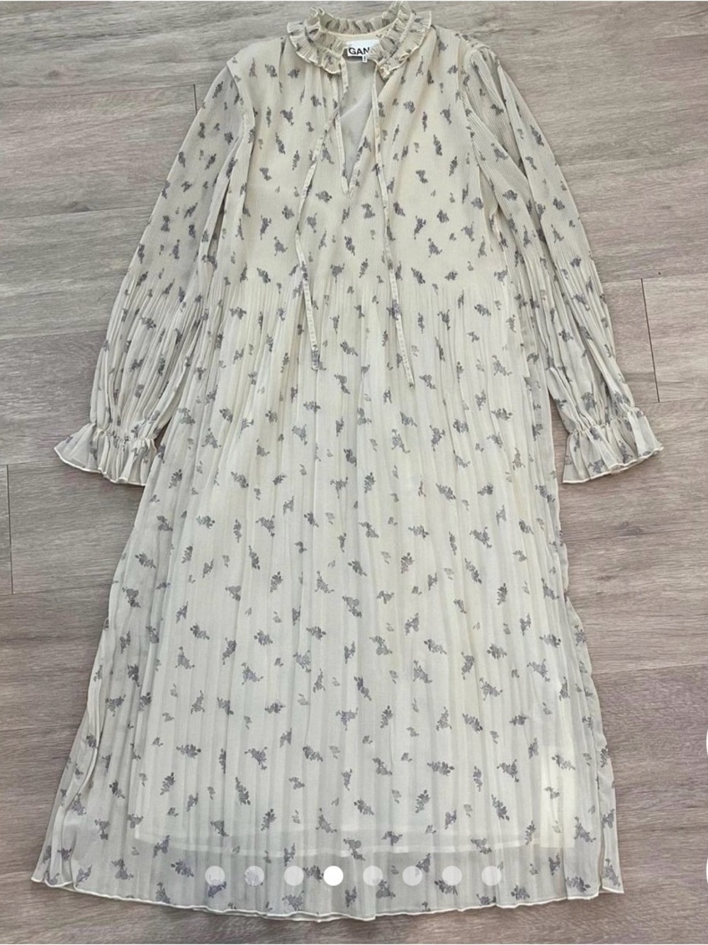 Ganni Cream Floral Tie-Neck Pleated Midi Dress - Picture 5 of 9